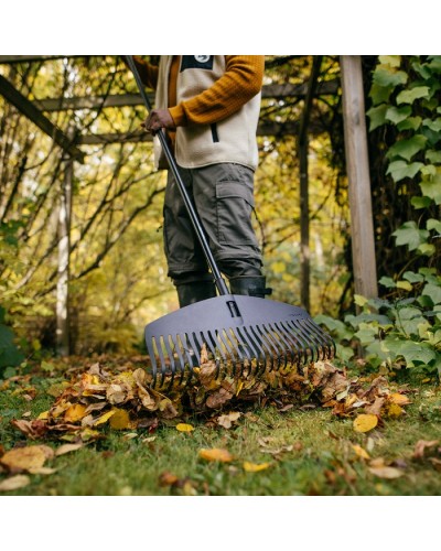 Пластиковые грабли для газонов Fiskars Solid™ L 52 см с алюминиевой ручкой 160 см, 135016 (1003465)