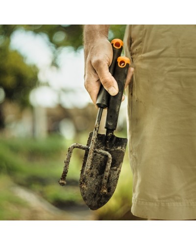 Совок садовый для цветов Fiskars Ergo 7,5 см (1027017) Совок садовый для цветов Fiskars Ergo 7,5 см (1027017)