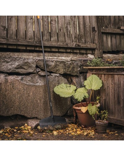 Грабли пластиковые легкие для газонов Fiskars Solid™ М 42 см (1063089) Грабли пластиковые легкие для газонов Fiskars Solid™ М 42 см (1063089)