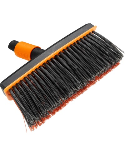 Щетка для уборки во дворе и дома Fiskars QuikFit™ 26 см, 135532 (1001417) Щетка для уборки во дворе и дома Fiskars QuikFit™ 26 см, 135532 (1001417)