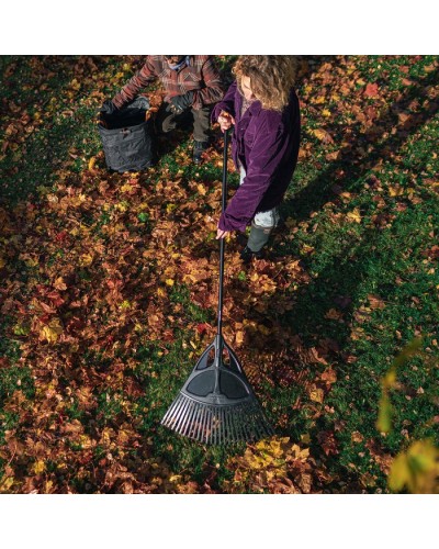 Грабли пластиковые веерные Fiskars Solid XL 65 см с ручкой, 135090 (1015645)