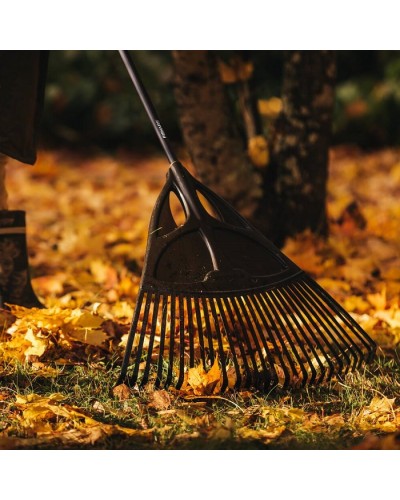 Грабли пластиковые веерные Fiskars Solid XL 65 см с ручкой, 135090 (1015645)