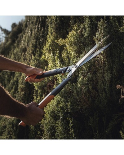 Ножиці для живоплоту механічні Fiskars PowerGear™ X HSX92, 22 см (1023631) Ножиці для живоплоту механічні Fiskars PowerGear™ X HSX92, 22 см (1023631)