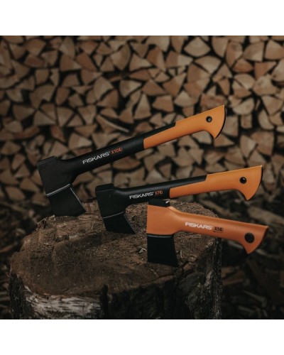 Универсальный туристический топор Fiskars X5, XXS - 23 см, 500 грамм (1015617)