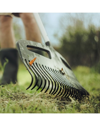 Грабли пластиковые Fiskars X-series (Xact) XXL 61 см с алюминиевой ручкой 160 см (1027036)