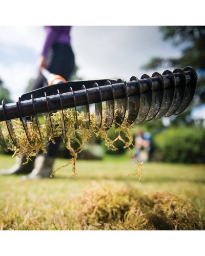 Фрезерующие грабли-аэратор для вычесывания газонов Fiskars QuikFit™ 36 см, 135513 (1000655) Фрезерующие грабли-аэратор для вычесывания газонов Fiskars QuikFit™ 36 см, 135513 (1000655)