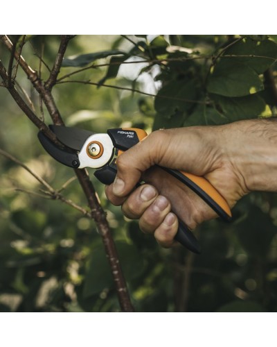 Секатор Fiskars Plus P741 Anvil до 24 мм (1057171)