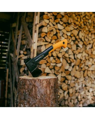 Універсальна сокира Fiskars X-series X14 Universal, XS - 35.5 см, 740 грам (1069102) Універсальна сокира Fiskars X-series X14 Universal, XS - 35.5 см, 740 грам (1069102)