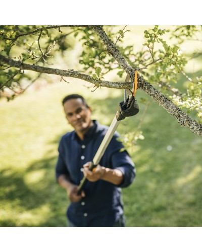 Садовый высоторез Fiskars PowerGear™ X UPX82, 1.65 м, до 32 мм (1023625)