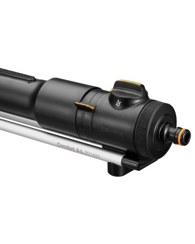 Дощувач осцилюючий Fiskars Comfort S-L, 17 х 5-19 м (1070833)