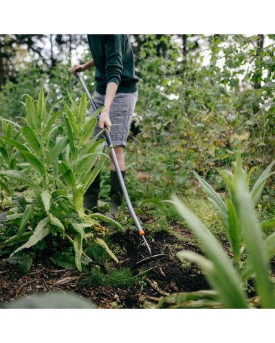 Сапа для сорняков Fiskars Ergonomic 19 см с эргономичной ручкой 150 см (1076979) Сапа для сорняков Fiskars Ergonomic 19 см с эргономичной ручкой 150 см (1076979)