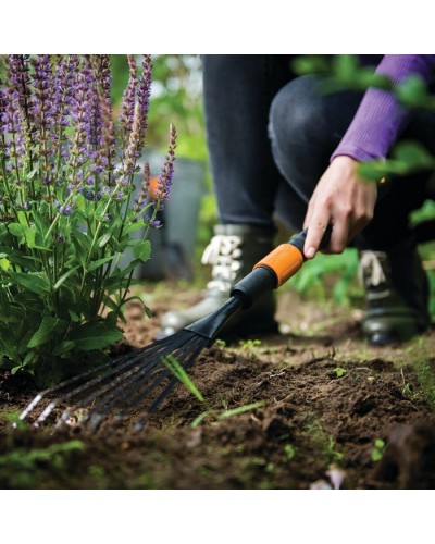 Грабли ручные Fiskars QuikFit™ 13 см, 135 552 (1001412) Грабли ручные Fiskars QuikFit™ 13 см, 135 552 (1001412)