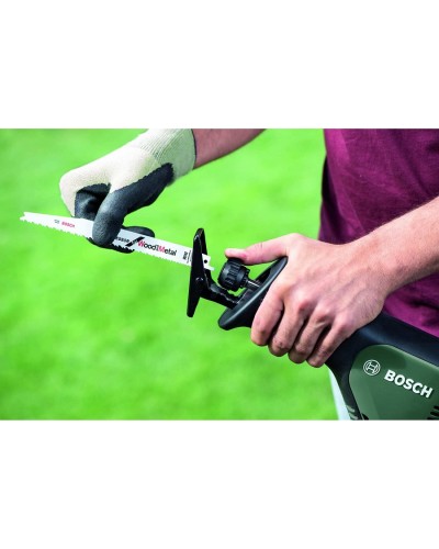 Акумуляторна ножівка Bosch Advanced Recip 18V + дві пилочки по дереву (06033B2402)