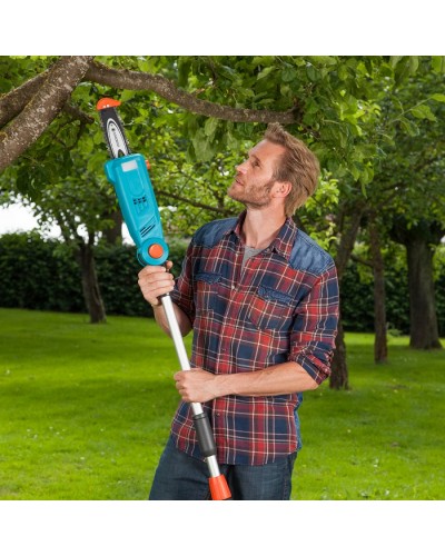 Высоторез телескопический электрический Gardena TCS 720/20 + цепь + масло  (08868-20)
