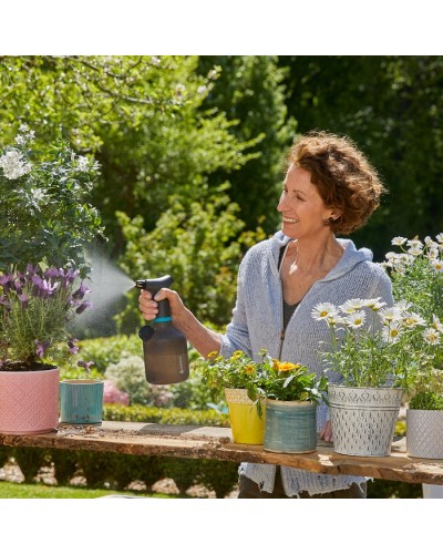 Опрыскиватель ручной аккумуляторный Gardena EasyPump 1 литр (11114-20)
