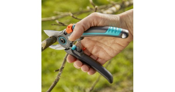 Купить по хорошей цене Gardena ExpertCut Bypass до 22 мм (12203-20