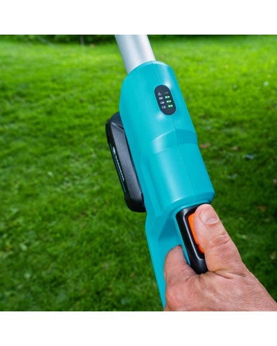 Аккумуляторный телескопический кусторез Gardena THS 42/18V P4A Set (14732-20)
