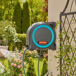 Gardena 2025 - Бренд номер один в Европе новая катушка со шлангом Dual Hose Box