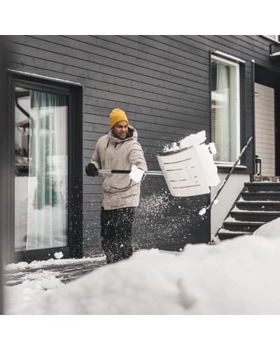 Лопата для прибирання снігу Fiskars Snow Light алюмінієва 44 см, 1.6 кг, 143060 (1001636)