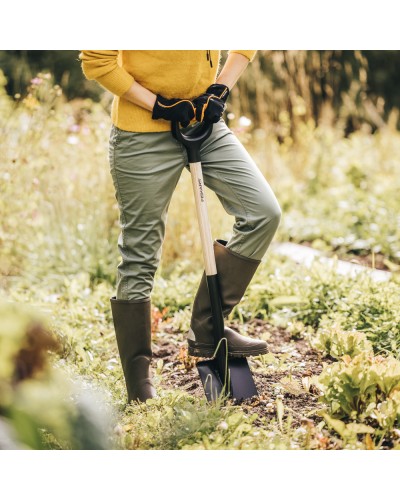 Лопата штикова з дерев'яною ручкою Fiskars Solid 108 см, 1014816 (1066721) Лопата штикова з дерев'яною ручкою Fiskars Solid 108 см, 1014816 (1066721)