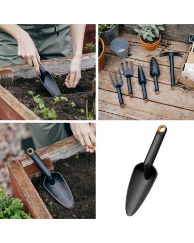Совок садовый для цветов платиковый Fiskars Solid 8 см со шкалой (1071899) Совок садовый для цветов платиковый Fiskars Solid 8 см со шкалой (1071899)