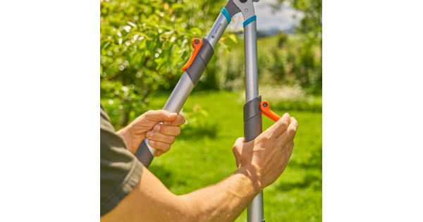 Купить сучкорез телескопический для зеленых веток Gardena TeleCut