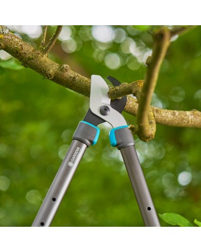Сучкорез телескопический для зеленых веток до 50 мм Gardena TeleCut Pro S, 52-67 см + секатор PremiumCut Flex до 24 мм (12040-90) Новинка 2025
