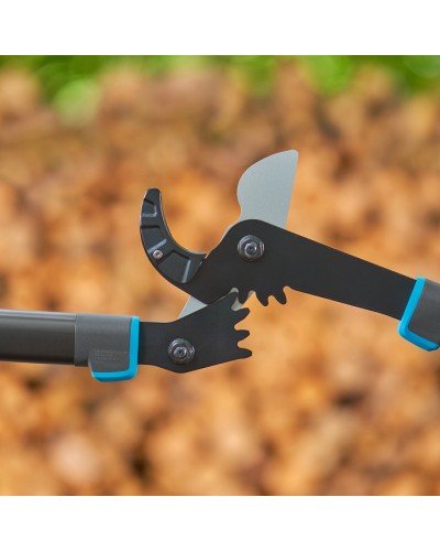 Сучкорез для зеленых веток до 50 мм Gardena EnergyCut Pro L Bypass, 75 см (12051-20)