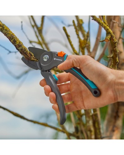 Секатор Gardena PremiumCut Pro Anvil до 24 мм (12250-20) Новинка 2025