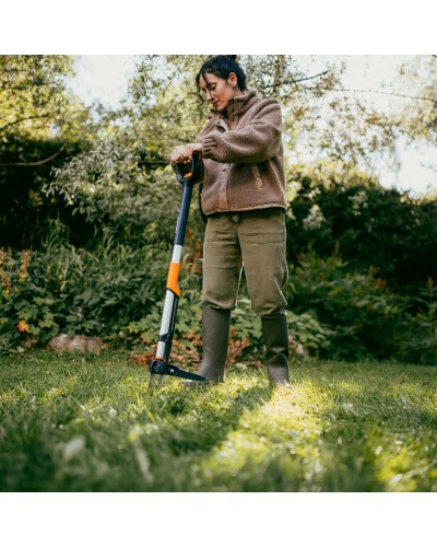 Інструмент для видалення бур'янів Fiskars X-series™ телескопічний 103-122 см (1080510) Новинка