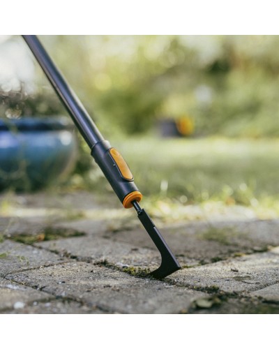 Очищувач щілин Fiskars OneClick 8 см + ручка 29 см (1080721)