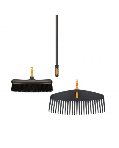 Граблі легкі для газонів 51 см + щітка для дому 34 см + ручка 161 см Fiskars OneClick Set (1080715)