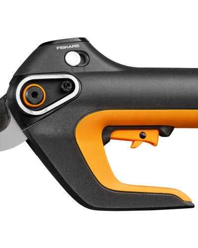 Акумуляторний секатор Fiskars ePruner L Bypass до 30 мм USB-C, БЕЗ АКБ (1082298) Акумуляторний секатор Fiskars ePruner L Bypass до 30 мм USB-C, БЕЗ АКБ (1082298)