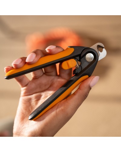 Когтерез для животных Fiskars Nail Clippers, для собак и кошек, 15 см (2009132) Когтерез для животных Fiskars Nail Clippers, для собак и кошек, 15 см (2009132)