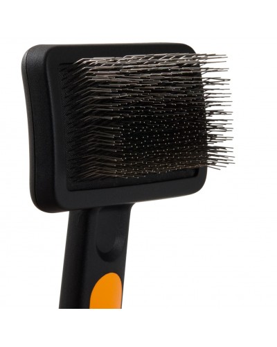 Щетка-пуходерка для груминга собак и кошек Fiskars Slicker Brush, 9 см (2009138) Щетка-пуходерка для груминга собак и кошек Fiskars Slicker Brush, 9 см (2009138)