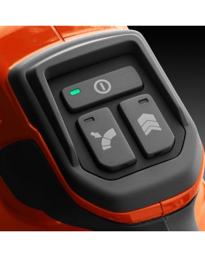 Воздуходув аккумуляторный Husqvarna 230iB KIT (АКБ+ЗУ), 36 В, 4.0 Ач, 225 км/ч, 2.5 кг (9707444-02) Воздуходув аккумуляторный Husqvarna 230iB KIT (АКБ+ЗУ), 36 В, 4.0 Ач, 225 км/ч, 2.5 кг (9707444-02)